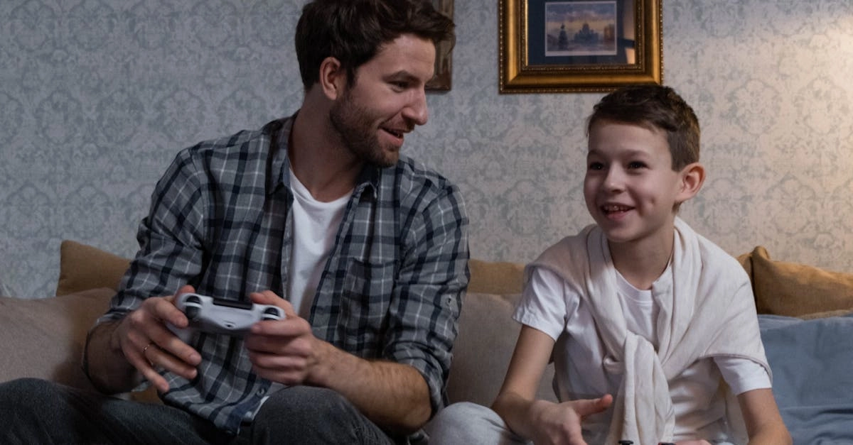 Семейный досуг с игрой Wolf Gold дома