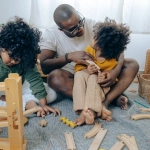 Семейные игры дома - создание уютной атмосферы для всей семьи